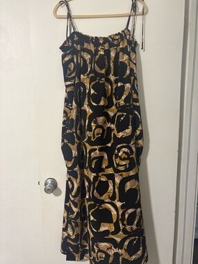 Manuheali'i Black and Mustard Swirl Maxi Dress